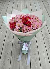 Букет цветов из:  Альстромерии в Мосальске