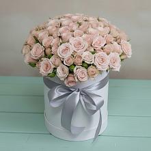 Цветочная композиция из Розы в шляпной коробке #REPLACE_PRED# Мосальске