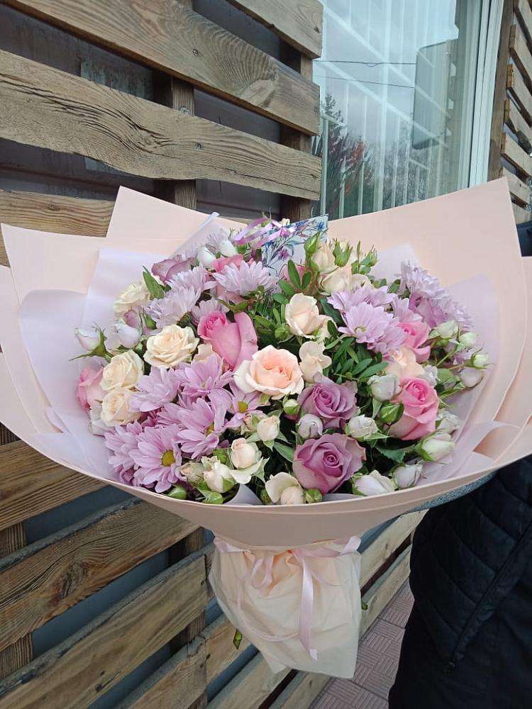 Букет цветов из: Розы и Хризантемы в Мосальске