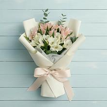 Букет цветов из:  Альстромерии в Мосальске