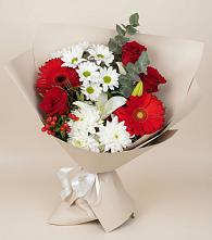 Букет цветов из:  Розы, Хризантемы, Герберы и Лилии в Мосальске