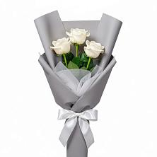Букет 3 белые розы в Мосальске