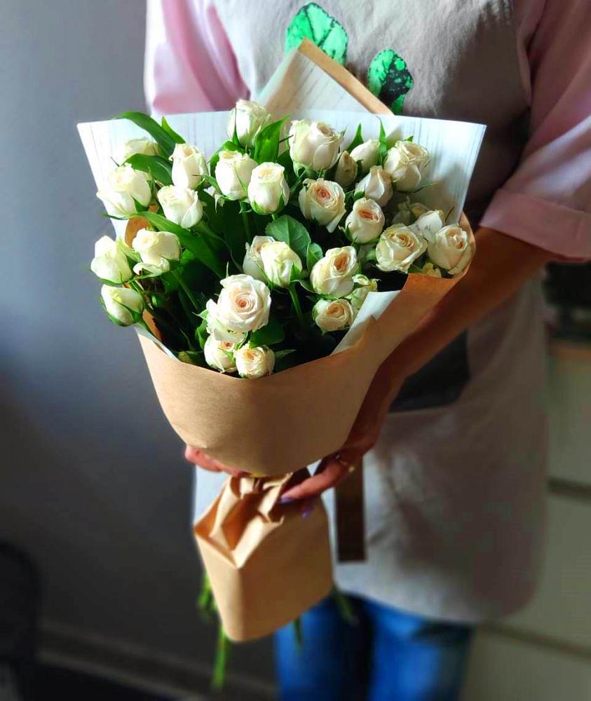 Букет цветов из: Розы в Мосальске