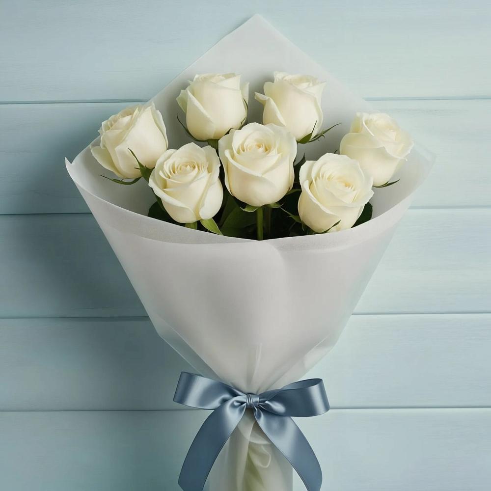 Букет 7 Белых роз Эдлесс Лав в Мосальске