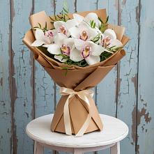 Букет цветов из:  Орхидеи и Розы в Мосальске